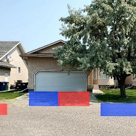 Saskatoon Lashyn Cove Homestay Екстер'єр фото