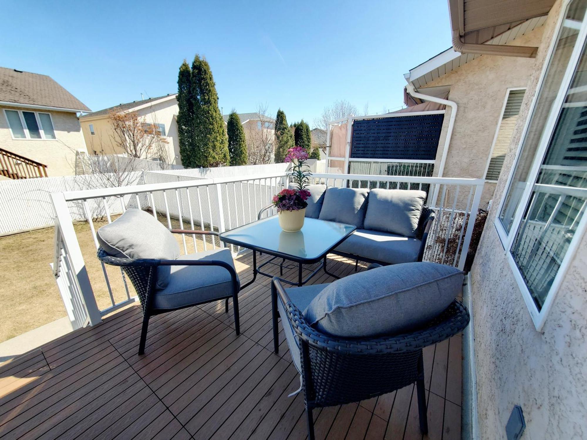 Saskatoon Lashyn Cove Homestay Екстер'єр фото